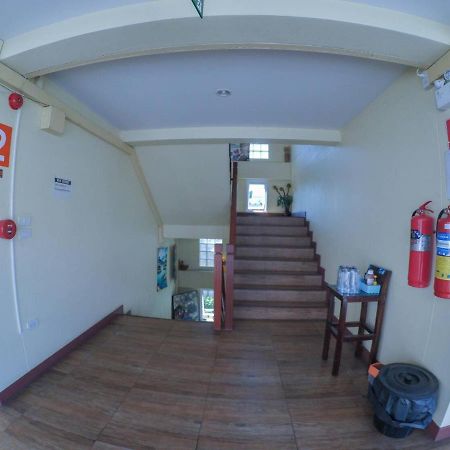 Pudsadee Hotel Чиангмай Екстериор снимка