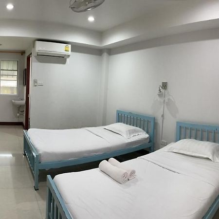Pudsadee Hotel Чиангмай Екстериор снимка