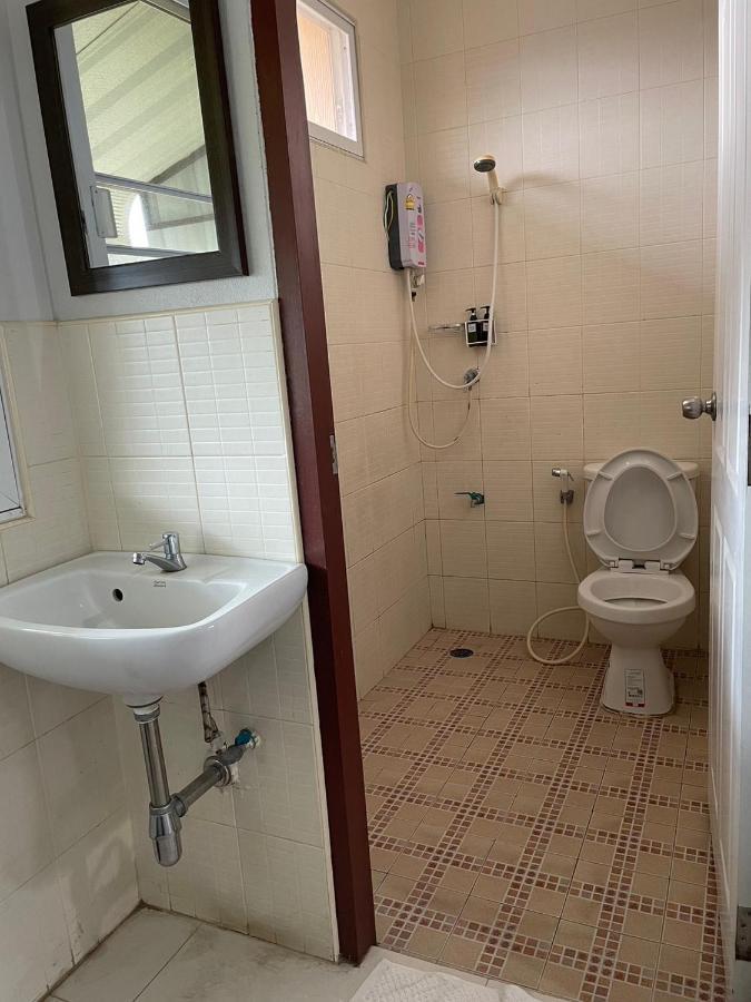 Pudsadee Hotel Чиангмай Екстериор снимка